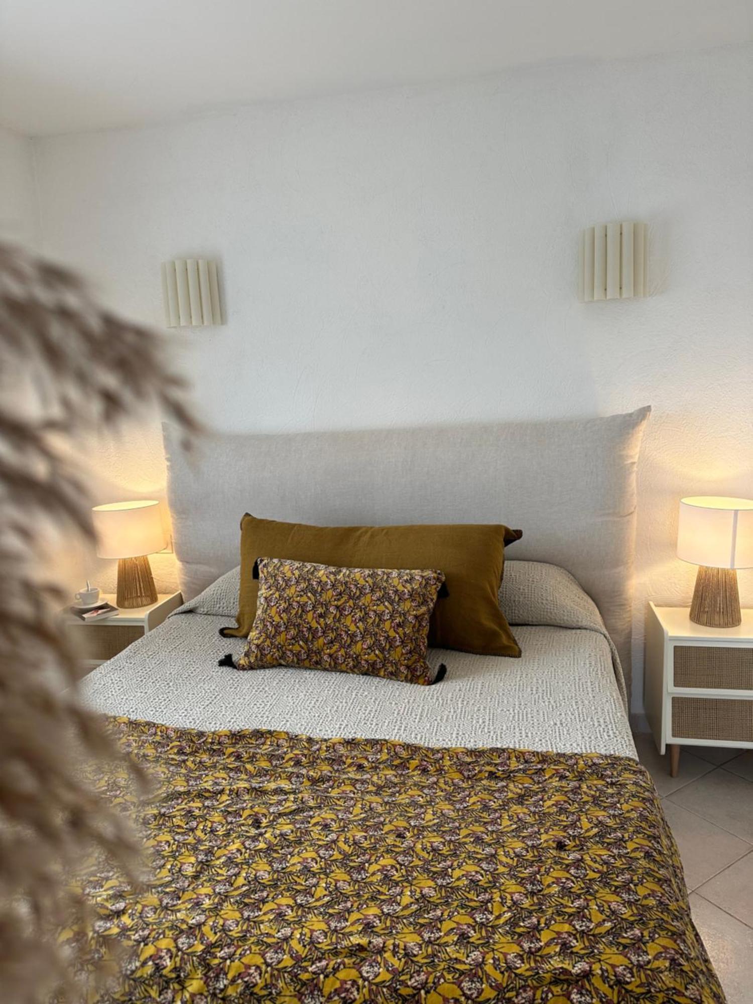 & Aria Marina Aparthotel Propriano (Corsica)