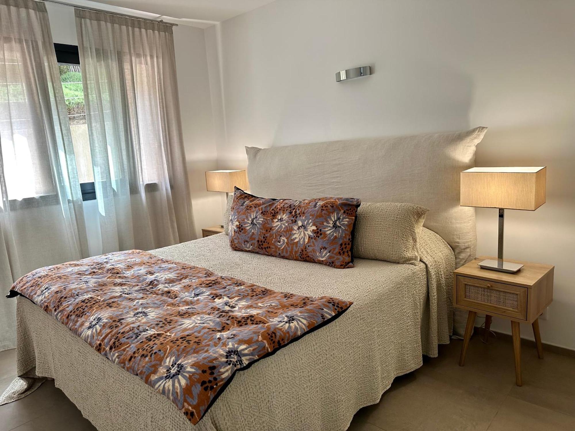 & Aria Marina Aparthotel