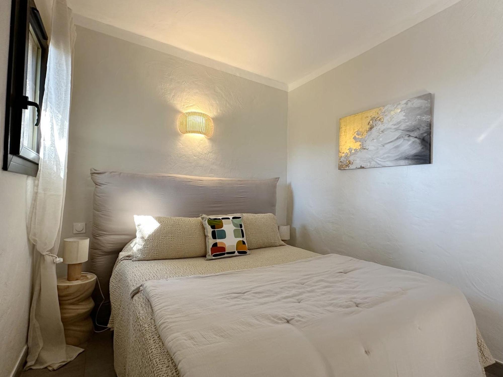 & Aria Marina Aparthotel