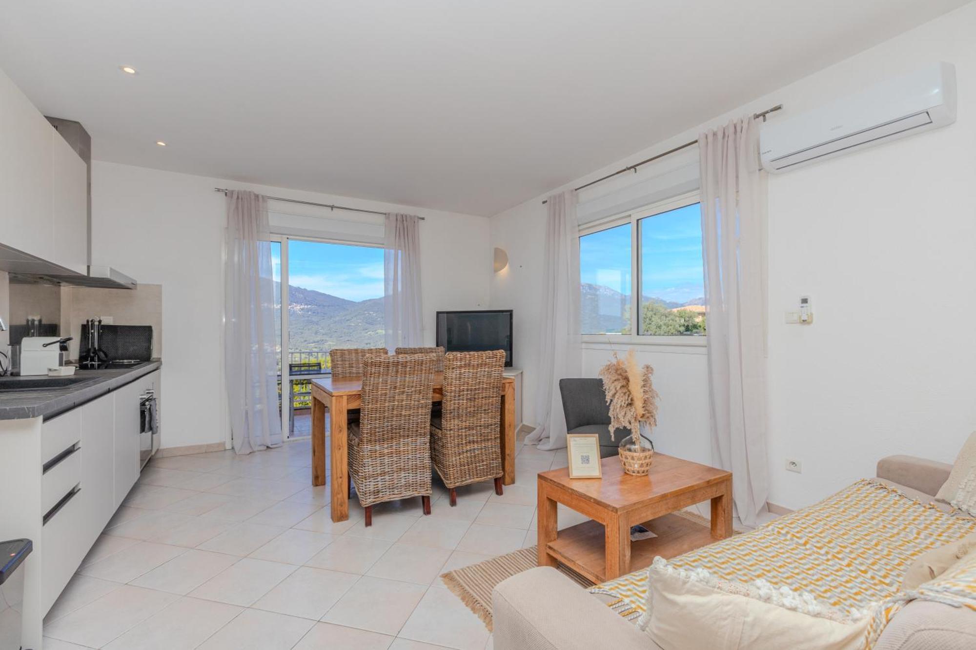 Aparthotel & Aria Marina Propriano (Corsica)